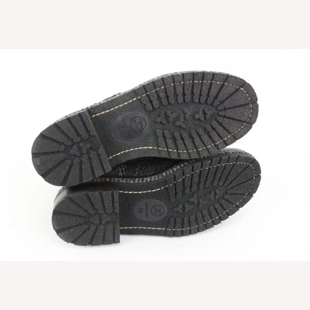 CHANEL size 36